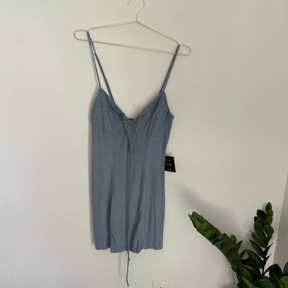 LULU’S Fantastic Figure Shiny Light Blue Tie-Back Bodycon Mini Dress Sz XL NWT - Picture 4 of 9
